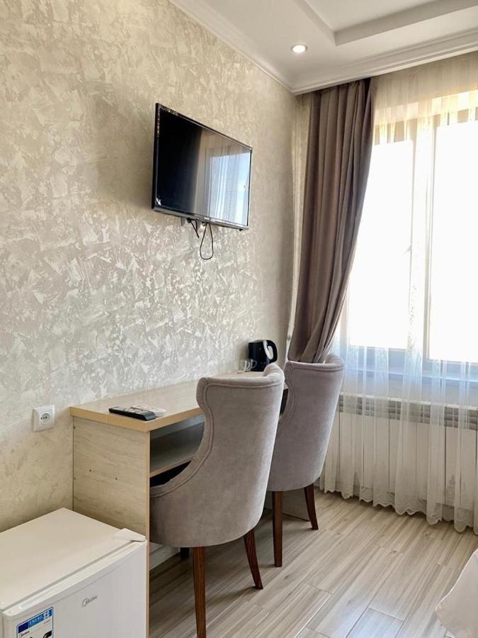 Comfort Hotel Turkistan Eksteriør bilde